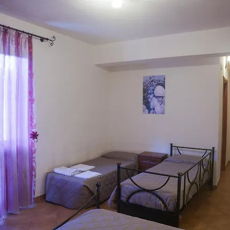 Фермерский дом Il Castagneto Itala